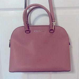 MICHAEL Kors Medium Pink Purse Satchel Style